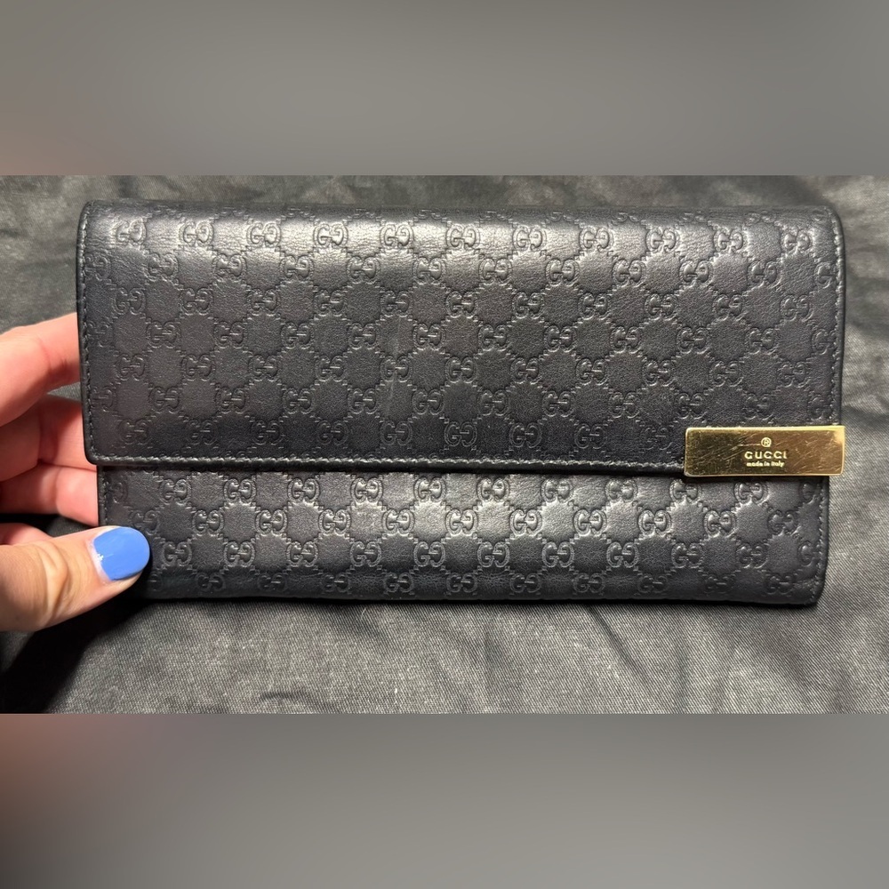 Gucci microguccissma black wallet